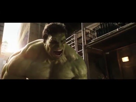 iklan Coca Cola lucu banget Mini Hulk vs Ant Man