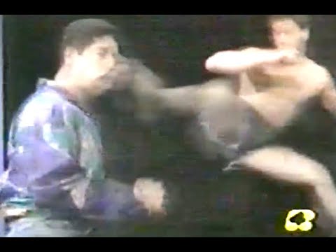 Van Damme | 30 years old | "Versace" jeans couture commercial (1990)