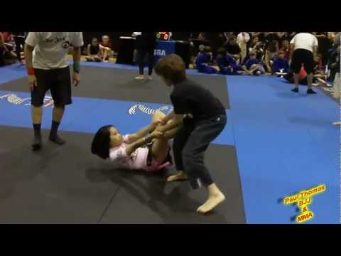 mixed judo girl beats boy