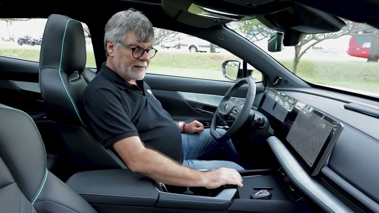 CAOA aprsenta seu novo SUV: o Changan UNI-T