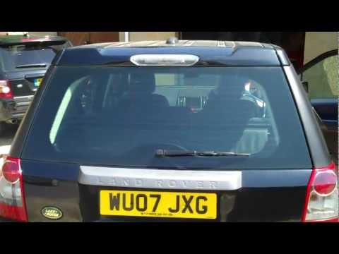 How to change the rear brake light on Land Rover Freelander 2