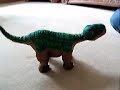 Pleo beim Spielen Pleo beim Spielen