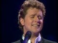 a commanding live performance by michael ball during the royal albert hall celebration.