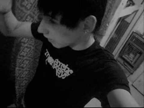 how to grow emo hair