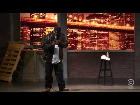 Aries Spears - Hollywood look I'm smiling - full length