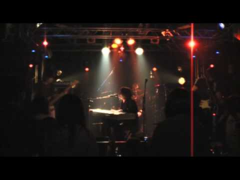 エスディックス -『TIGER HORSE』