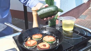 Das schmeckt jeden Sommer: Zucchinischnitzel an Kartoffel-Zucchini-Rösti 