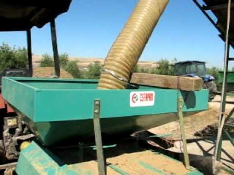 Peladora almendras de doble cuerpo estupiña con parrilla sinfin e instalación