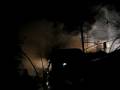 videos de Firefighting fire getting under control