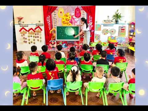 Ngắm trăng cùng bé B2