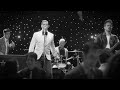 Los Amigos Invisibles: "La que me gusta" VIDEO OFICIAL
