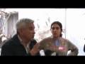ALUMNOS CONFRONTAN A DIRECTOR ILEGAL