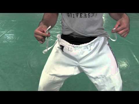 how to tie belt on gi