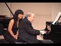 menahem pressler performs the second movement from sonata in b flat d 960 at the international keyboard institute & festival 2008.

http://www.ikif.org/