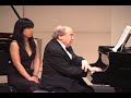 menahem pressler performs the second movement from sonata in b flat d 960 at the international keyboard institute & festival 2008.

http://www.ikif.org/