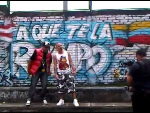 Jhonny Cash Ft Guelo Star @ Aque Te La Rompo (Behind The Scenes) -