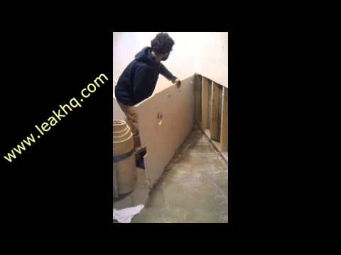 video-linktoworks-How to cut Drywall out that is mold contaminated in a...