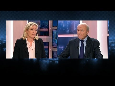 BFM Politique: l'interview de Marine Le Pen par Olivier Mazerolle - 03/03