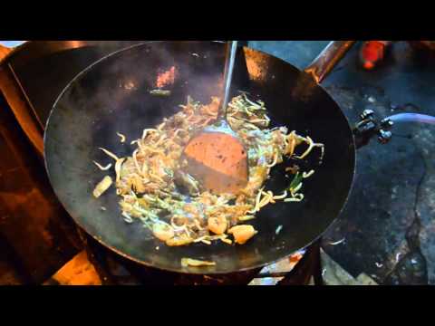koay teow - The best Char Koay Thew in Penang Malaysia! If you are in Penang Malaysia take the time to visit this open kitchen. Ah Leong is a gentle soul and a good Char...