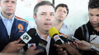 Antonio Anastasia confere danos da chuva em Além Paraíba (entrevista)