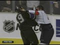 Keith Ballard vs Kyle Calder Nov 6, 2008