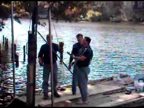 how to sink dock pylons