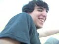 Skate, o monopatines, como lo prefirais, en Montilla, en una cuesta. Haciendo multiples gilipolleces y jugandonos la vida, dentro de lo que cabe xD.