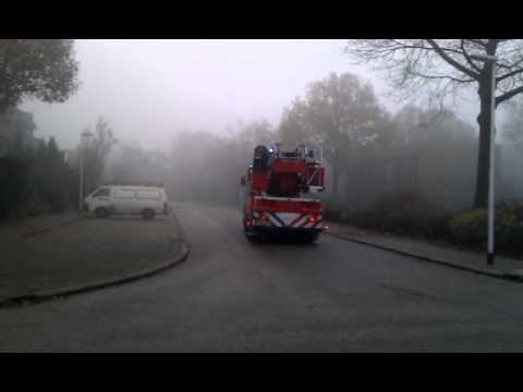 52-650 brandweer bussum Aankomst in de mist