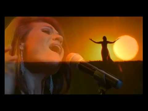 I Hold The Sun (Live)