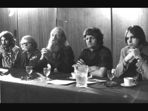 Video de Here She Comes de The Beach Boys