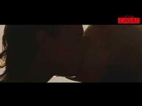 Milla Jovovich video