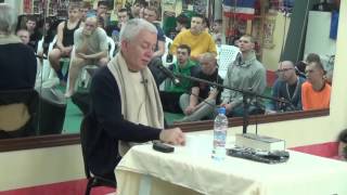 Click to View : Александр Хакимов (Чайтанья Чандра Чаран Дас) Лекция в бойцовском клубе 2016, Омск