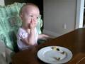 videos de Ava pigging out at 11 months old