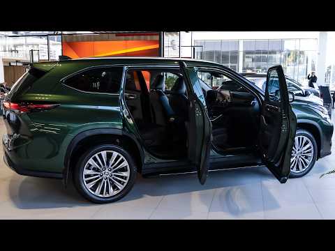 2025 green toyota highlander hybrid premium family suv in detail