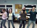 petite chor�e invent�e par les mecs!