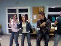 petite chor�e invent�e par les mecs!