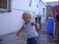 bailaando con santi i la mainaa