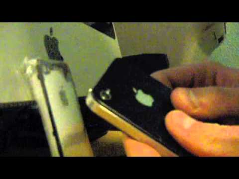 how to remove the battery from an iphone 4 s