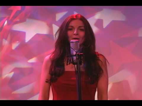 Maria Albani singing The Star Spangled Banner