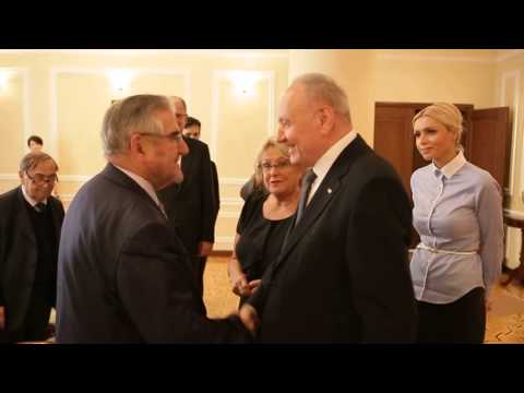 President Nicolae Timofti meets French senators