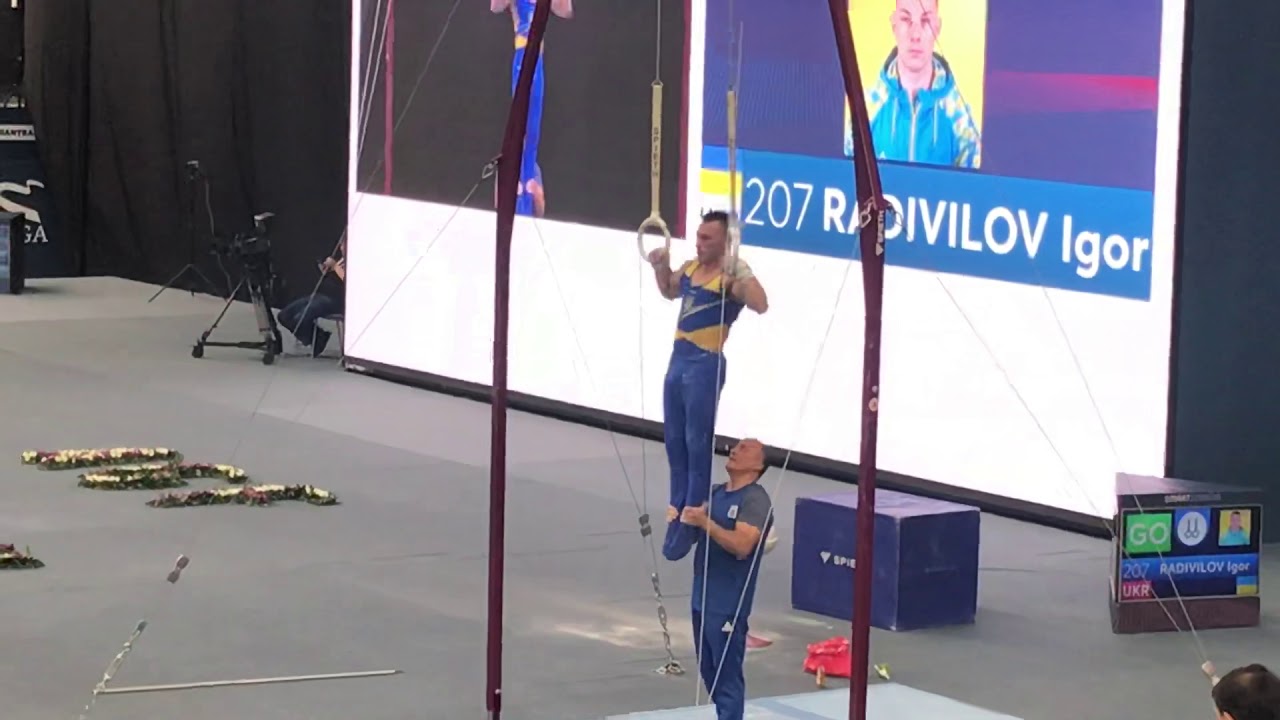 Украинский гимнаст Радивилов завоевал «бронзу» на соревнованиях в Баку