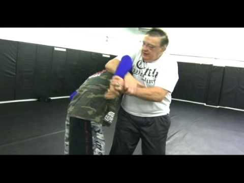Billy Robinson Teaches Catch Wrestling Standing Posture Breaks