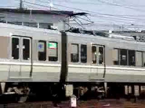 2008.01.10　石山駅で退避するＥＦ200