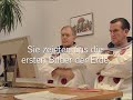 Alan und Dan vorm Computer