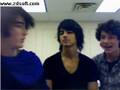 JB Live chat part 1 Nicks dogtag/hanson/Joes crush