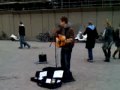 guy playing & singing really good @ Dam square, Amsterda