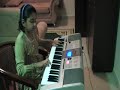 Gumm Summ Gumm (Paa - Hindi) / Thumbi Vaa (Olangal - Malayalam)