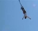 Il Pitta si lancia con il bungee jumping. Croazia Novalia, estate 2007.