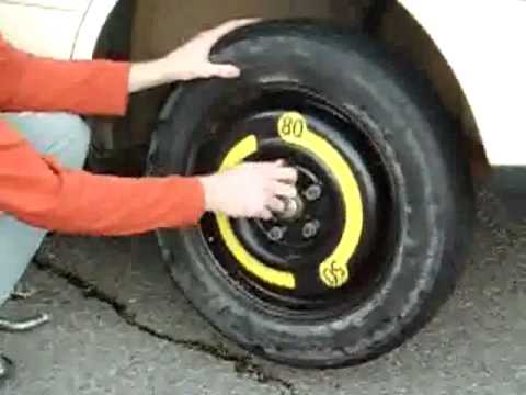 How to change a tire on a Audi A4