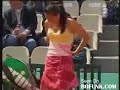 Xem Jelena Jankovic thay đồ trước trận đấu